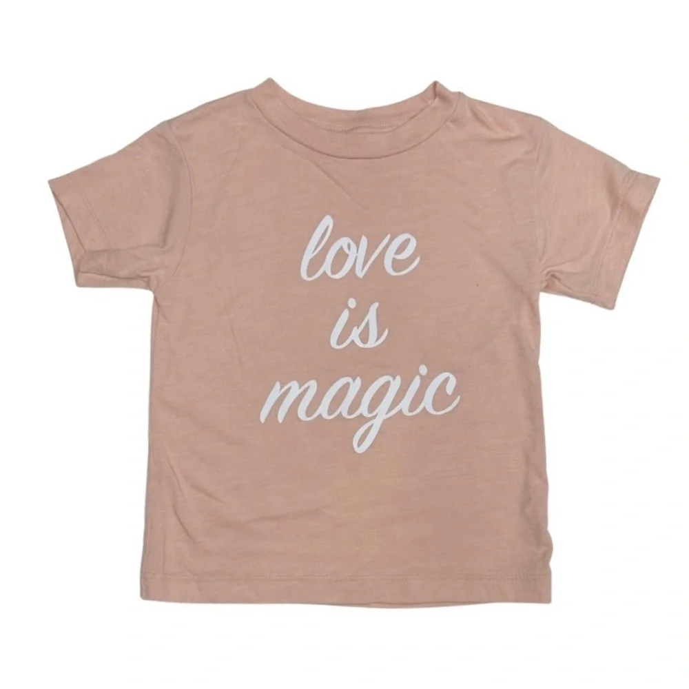 Small‎ Shop Love Is Magic Tee